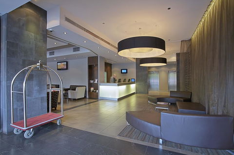 Mantra Hindmarsh Square - Australian Directory 17