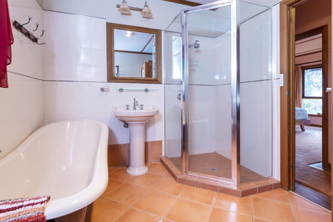 Rustic On 13th - Australian Directory 14