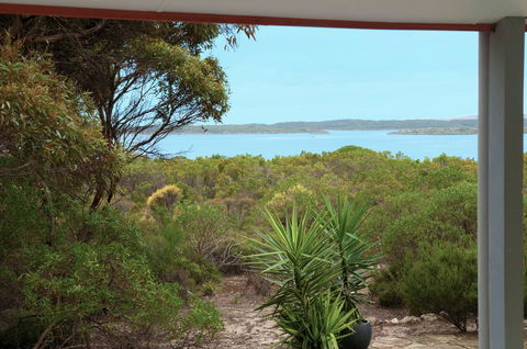 Kestrel Downs - Australian Directory 22