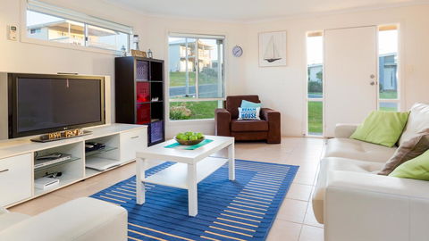 Rocks Beach House Victor Harbor - Australian Directory 3