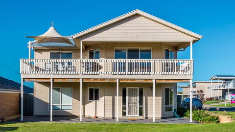 Rocks Beach House Victor Harbor - Australian Directory 9