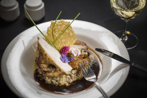 Adelaide Inn - Australian Directory 34