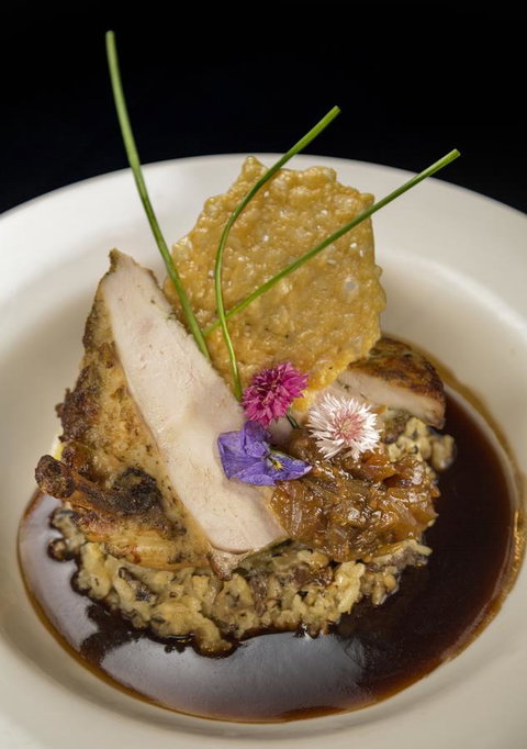 Adelaide Inn - Australian Directory 33