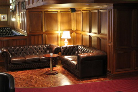 Adelaide Inn - Australian Directory 26