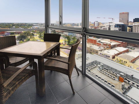 IStay Precinct Adelaide - Australian Directory 22