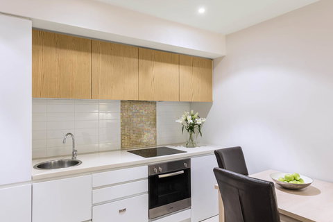 IStay Precinct Adelaide - Australian Directory 8