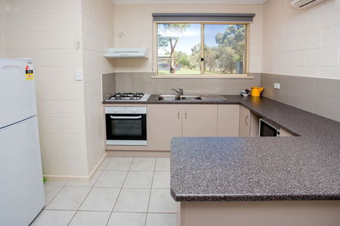 Discovery Parks - Lake Bonney - Australian Directory 13