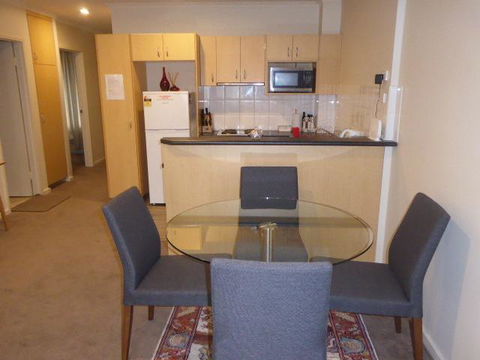 Adelaide City Apartment - 3br, 2bath & Carpark - Australian Directory 4