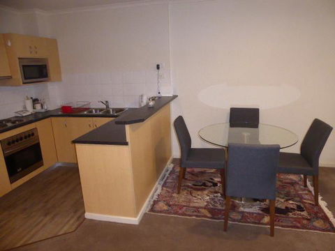 Adelaide City Apartment - 3br, 2bath & Carpark - Australian Directory 8