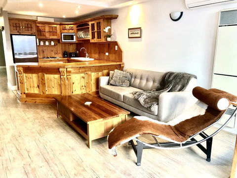 Superb Townhouse In North Adelaide - Australian Directory 1