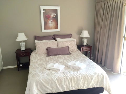 Superb Townhouse In North Adelaide - Australian Directory 17