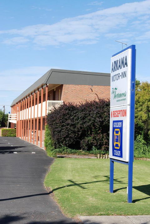 Arkana Motor Inn & Terrace Apartments - Australian Directory 41
