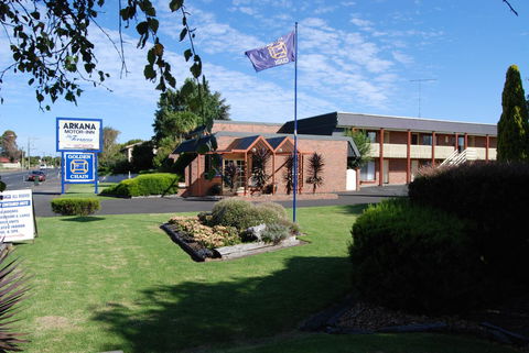 Arkana Motor Inn & Terrace Apartments - Australian Directory 28
