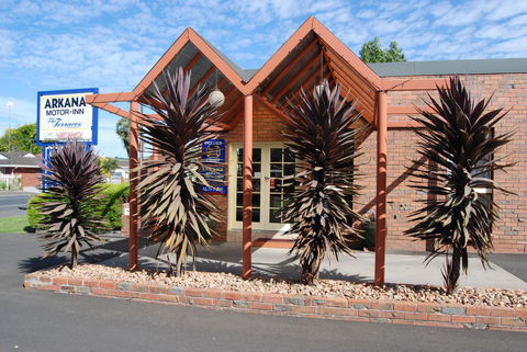 Arkana Motor Inn & Terrace Apartments - Australian Directory 38