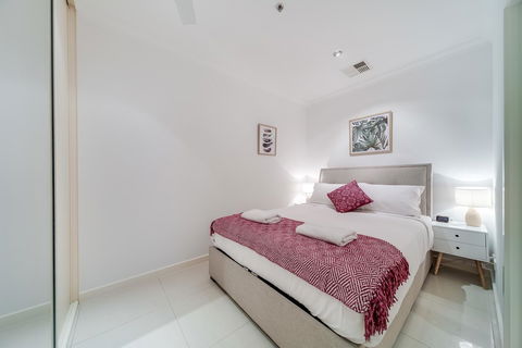 York Apartments On Grenfell - Australian Directory 8