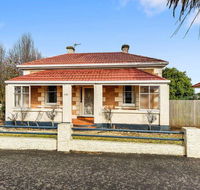 Olive's Cottage - Australian Directory