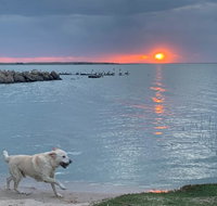 Hydeaway Bay - Own private bay  Kayaks - Australian Directory