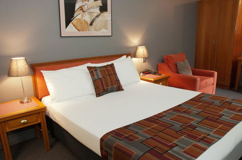 The O'Connell Inn - Australian Directory 5