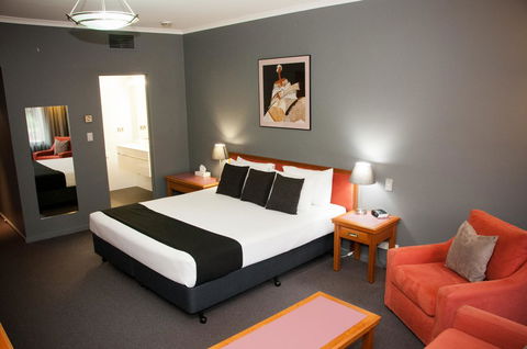 The O'Connell Inn - Australian Directory 13