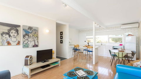 Victor Apartments - Australian Directory 7