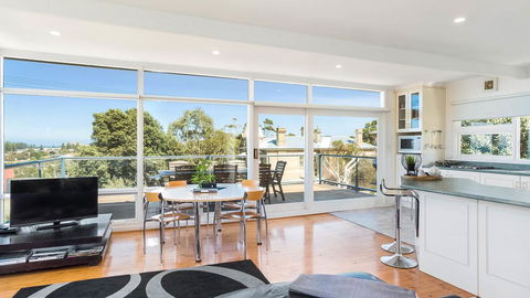 Victor Apartments - Australian Directory 13
