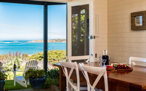 Victor Apartments - Australian Directory 30