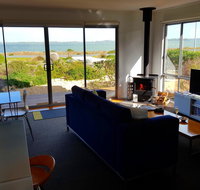 Coorong Waterfront Retreat - Australian Directory