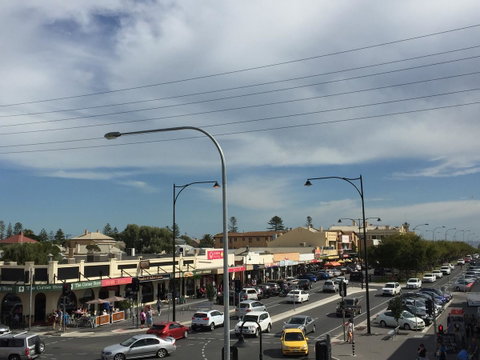 Semaphore Splash Apartments - Australian Directory 15