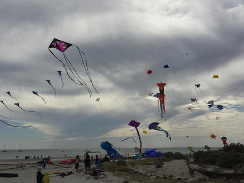 Semaphore Splash Apartments - Australian Directory 18