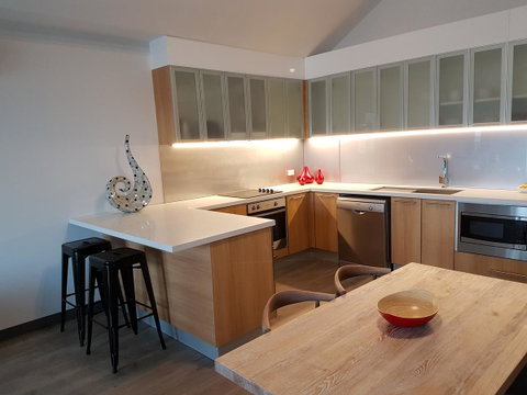 Semaphore Splash Apartments - Australian Directory 10