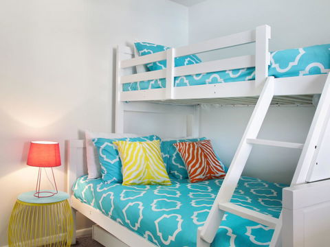 Seaview Sunset Holiday Apartments - Australian Directory 10