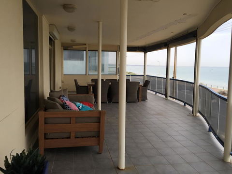 Seaview Sunset Holiday Apartments - Australian Directory 15