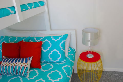 Seaview Sunset Holiday Apartments - Australian Directory 17