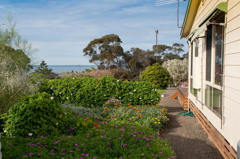 Admirals Inn - Australian Directory 25