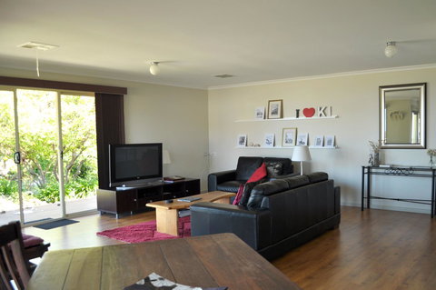 Admirals Inn - Australian Directory 14