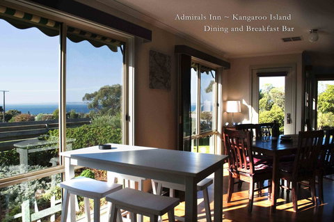 Admirals Inn - Australian Directory 15
