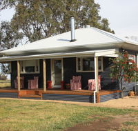 Rabbiters Hut - Australian Directory
