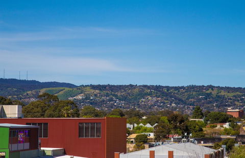 The Palms Apartments - Australian Directory 20