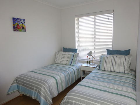 Selene Holiday Apartment @West Beach - Australian Directory 24
