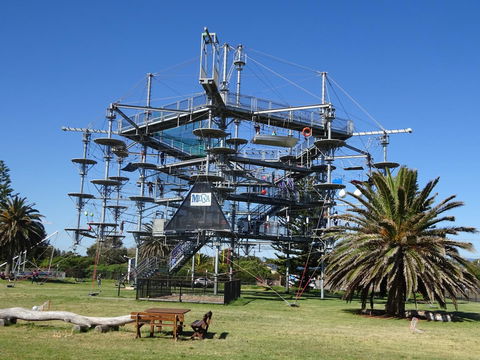 Selene Holiday Apartment @West Beach - Australian Directory 15