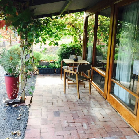 STUDIO ECHUNGA Adelaide Hills - Australian Directory 10