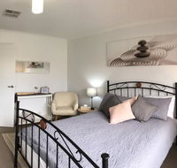 Windsor Gardens Home - Australian Directory