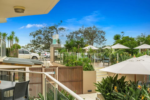 Bayview Beachfront Apartments, In Town Right On The Beach - Australian Directory 13