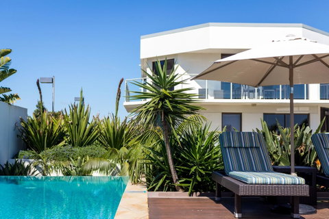 Bayview Beachfront Apartments, In Town Right On The Beach - Australian Directory 17