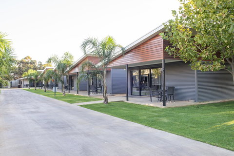 Paringa Resort - Australian Directory 4