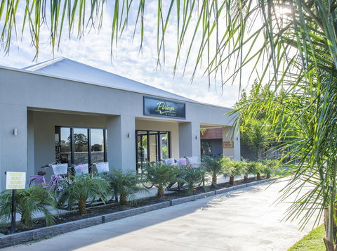 Paringa Resort - Australian Directory 12