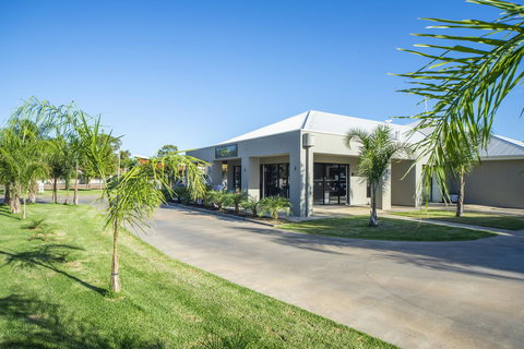 Paringa Resort - Australian Directory 15