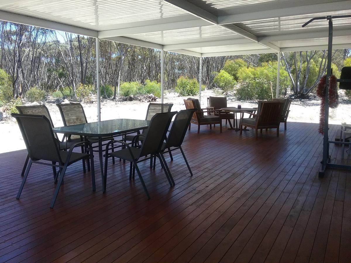 Dudley West SA Australian Directory
