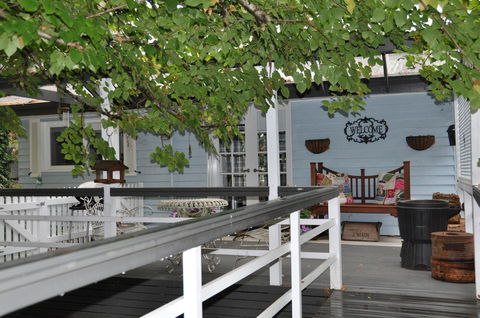 Aldgate Valley Bed And Breakfast - Australian Directory 15