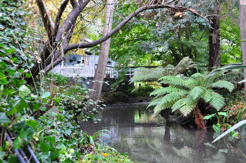 Aldgate Valley Bed And Breakfast - Australian Directory 22